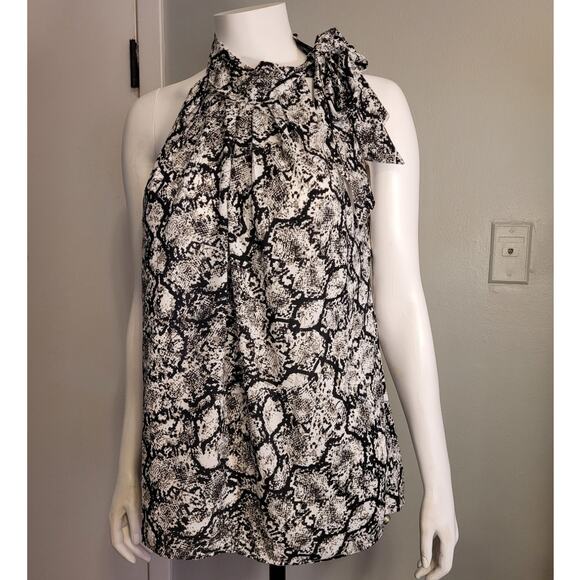 NWT Express Snakeskin Scarf Neck Sleeveless Tunic Blouse L Indie Minimal Flowy - Picture 1 of 13